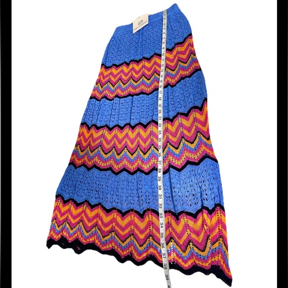 Pink Diamond Thommy Color Block Crochet Maxi Skirt Size Medium Royal Blue - Picture 12 of 12
